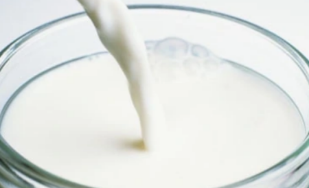 黑尾酱左奶是什么 牛奶的成分是什么